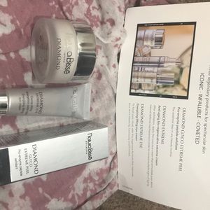 Natura Bisse Skincare Diamond travel kit